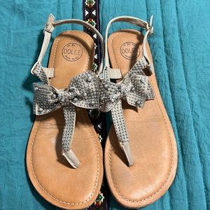 Womens size 7.5 leather sandals with pearl bling